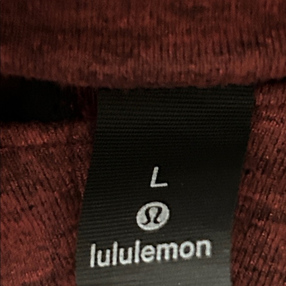 Lululemon Surge Warm 1/2 Zip in Heathered Rust and black size Large - Picture 5 of 7